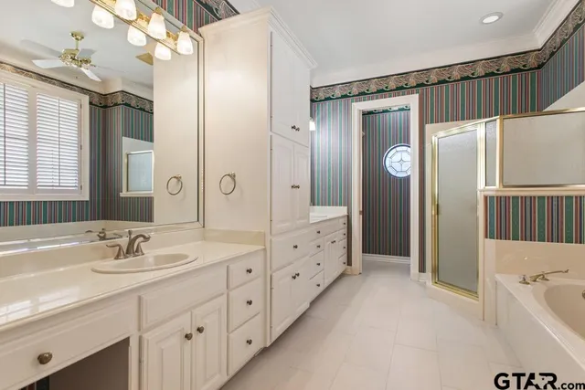 $415,000 | 3308 Greenoak Place, Tyler, TX 75701