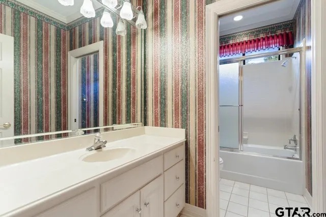 $415,000 | 3308 Greenoak Place, Tyler, TX 75701