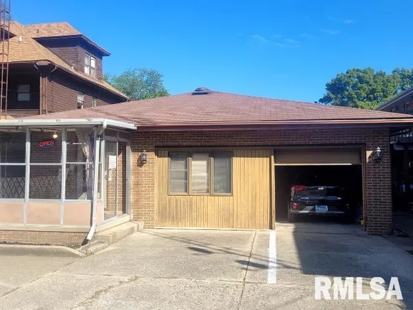 $119,000 | 526 South Grand Avenue West, Springfield, IL 62704