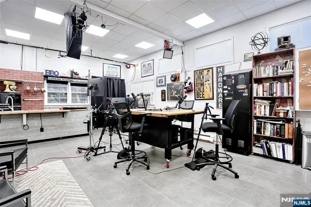 $699,000 | 314 Hirschfield Place, New Milford, NJ 07646