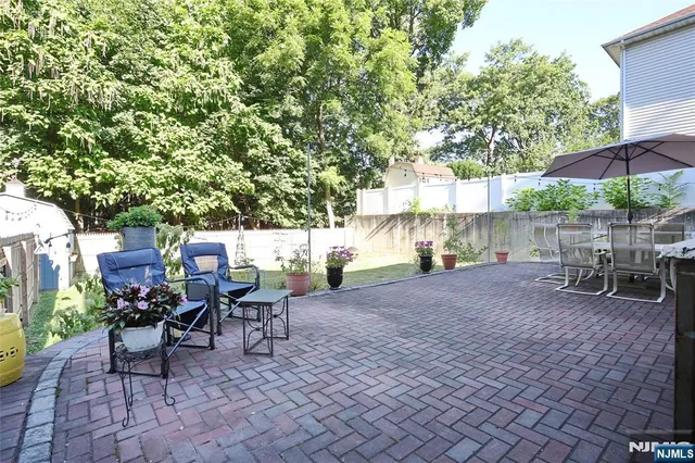 $699,000 | 314 Hirschfield Place, New Milford, NJ 07646