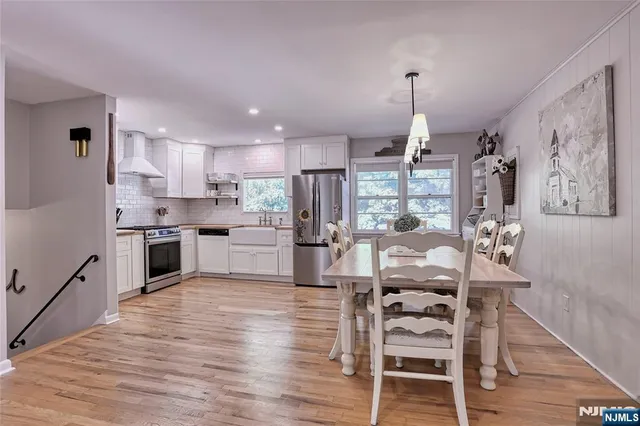 $699,000 | 314 Hirschfield Place, New Milford, NJ 07646