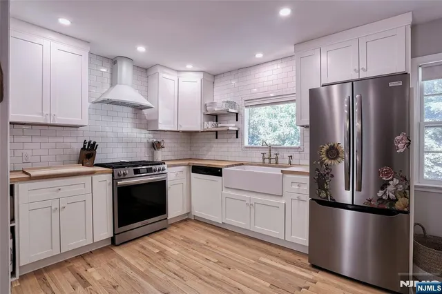 $699,000 | 314 Hirschfield Place, New Milford, NJ 07646