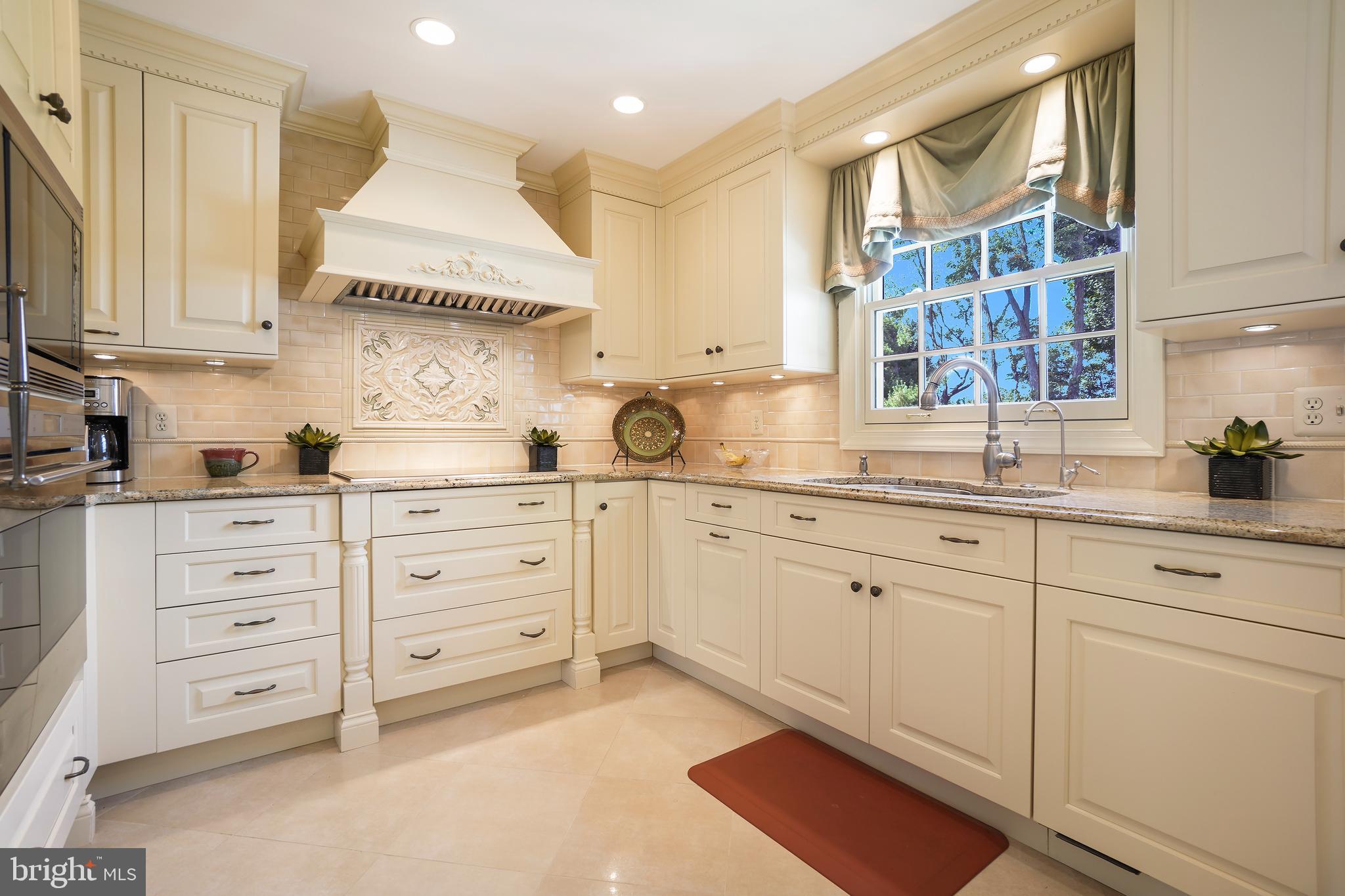 14716 Silverstone Drive Silver Spring, MD 20905 - Photo 11 of 48 Designer kitchen, everything is a 10!