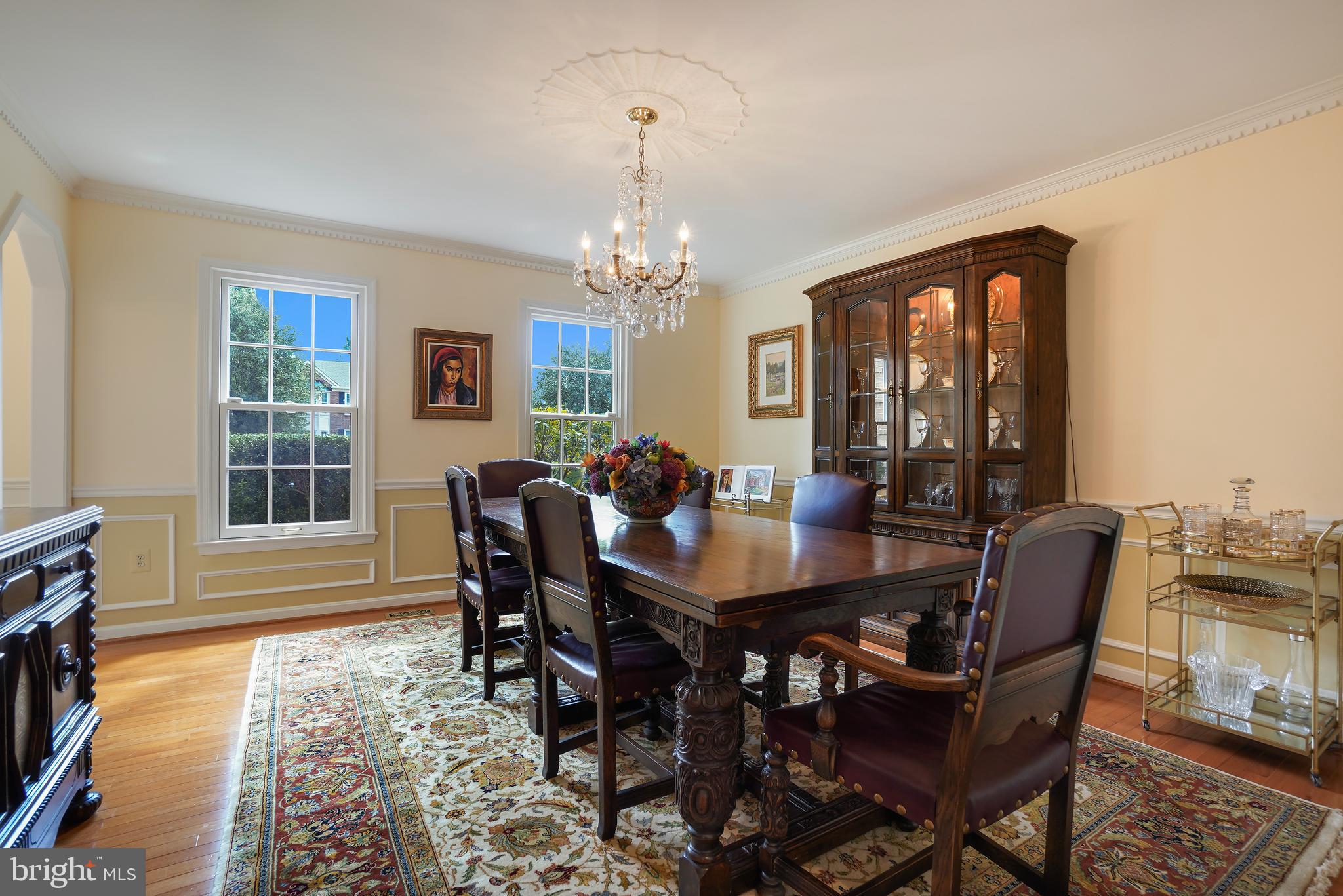 14716 Silverstone Drive Silver Spring, MD 20905 - Photo 10 of 48 Dining room chandelier to convey!