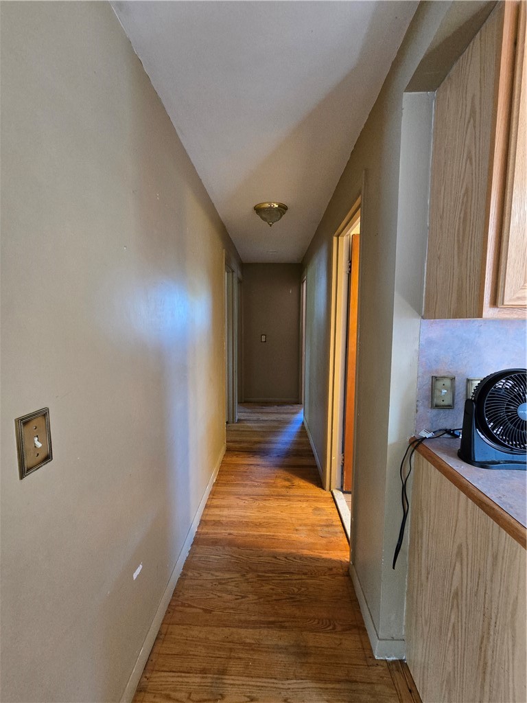 58 Hoyt Street Warwick, RI 02886 - Photo 13 of 20
