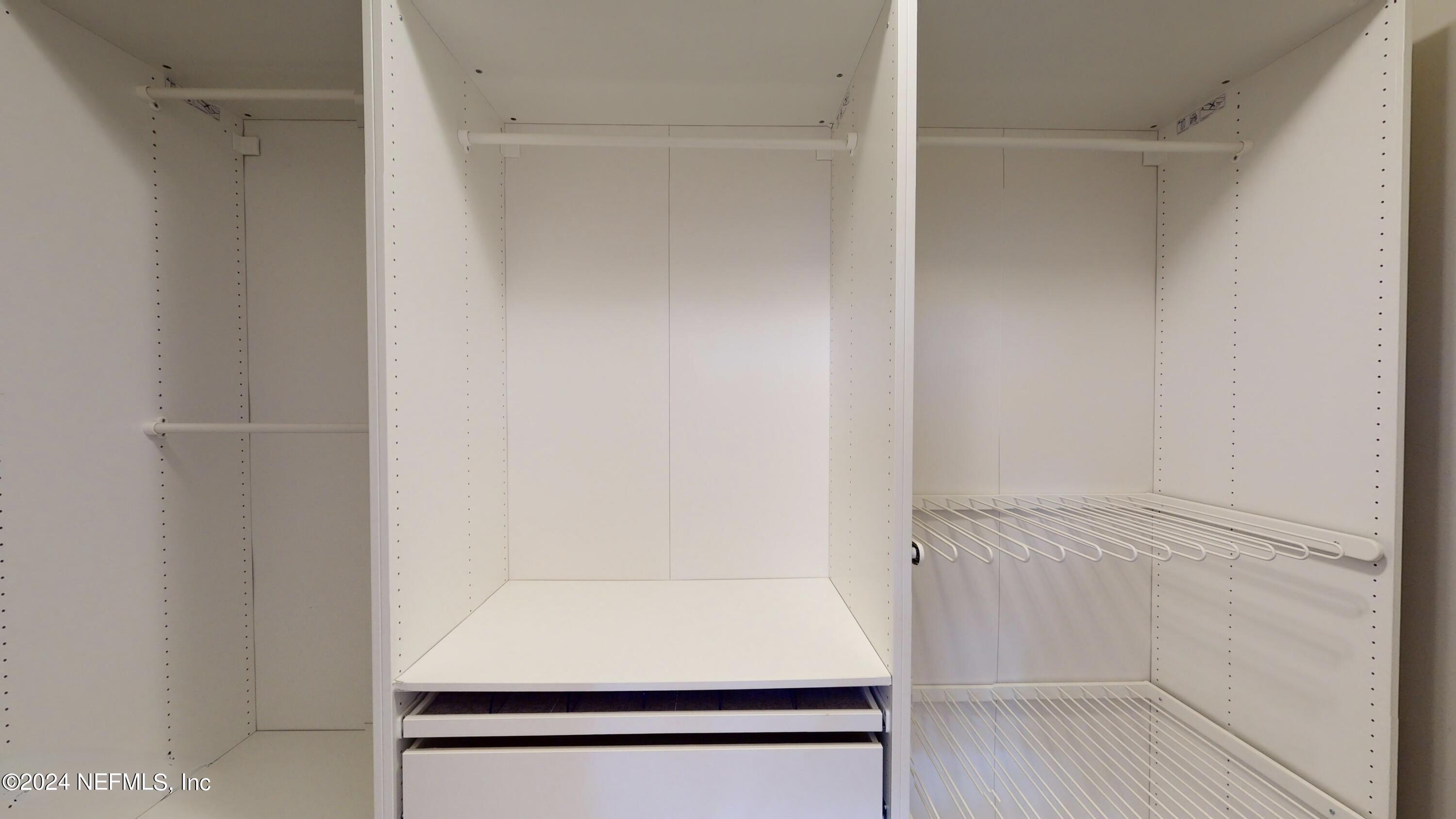 212 Concave Lane St. Augustine, FL 32095 - Photo 19 of 24 a bathroom with a shower