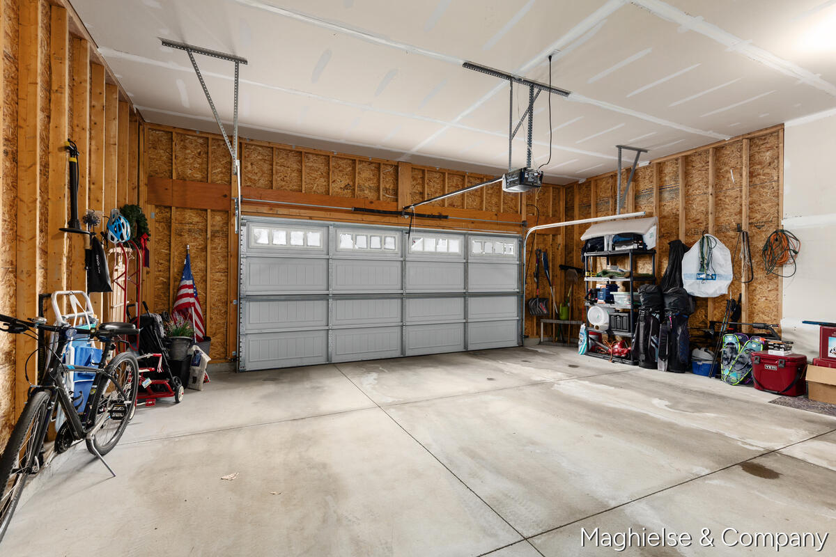 8374 Rose Ridge Drive, Unit 70 Rockford, MI 49341 - Photo 27 of 38
