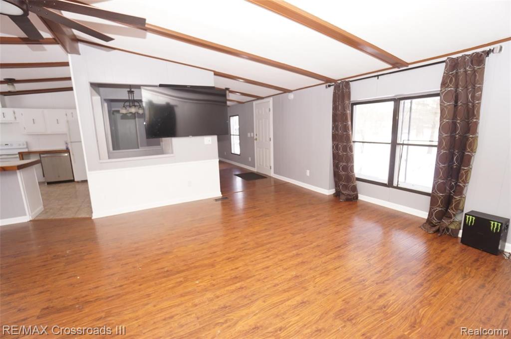 41880 Willis Road Belleville, MI 48111 - Photo 8 of 30