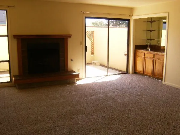 $2,400 | 42 West San Joaquin Street, Unit 1, Salinas, CA 93901
