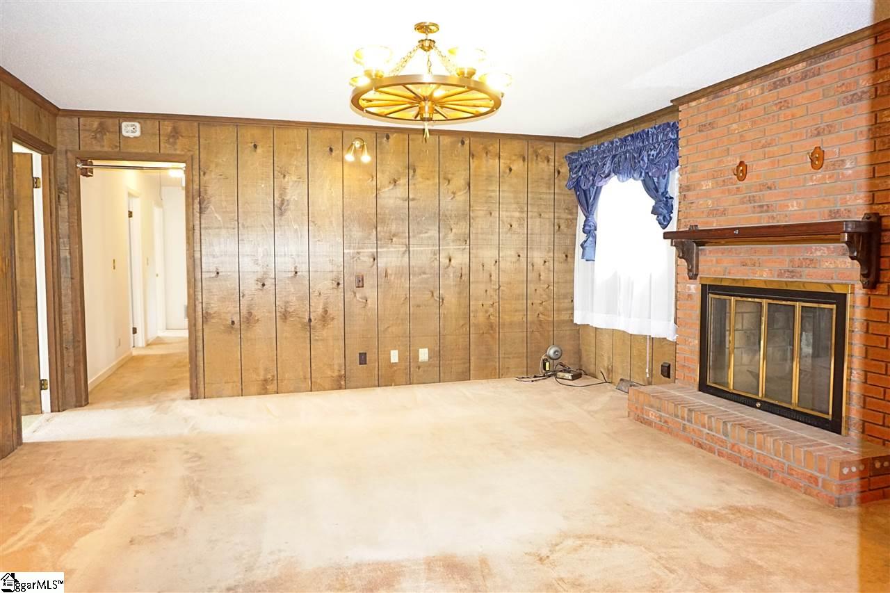46 Bell Road Greenville, SC 29607 - Photo 12 of 29 Gallery Image 12