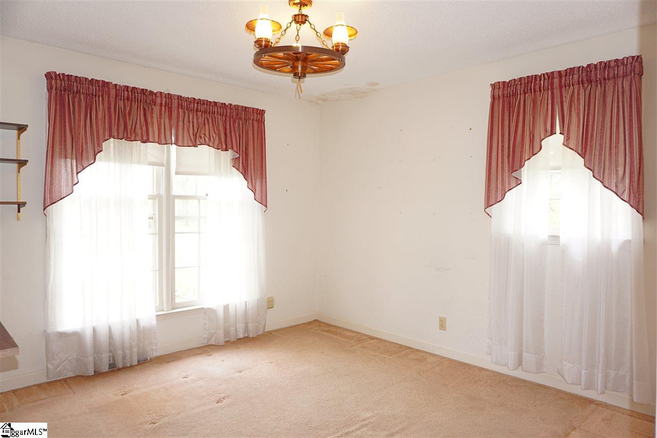 46 Bell Road Greenville, SC 29607 - Photo 17 of 29 Gallery Image 17