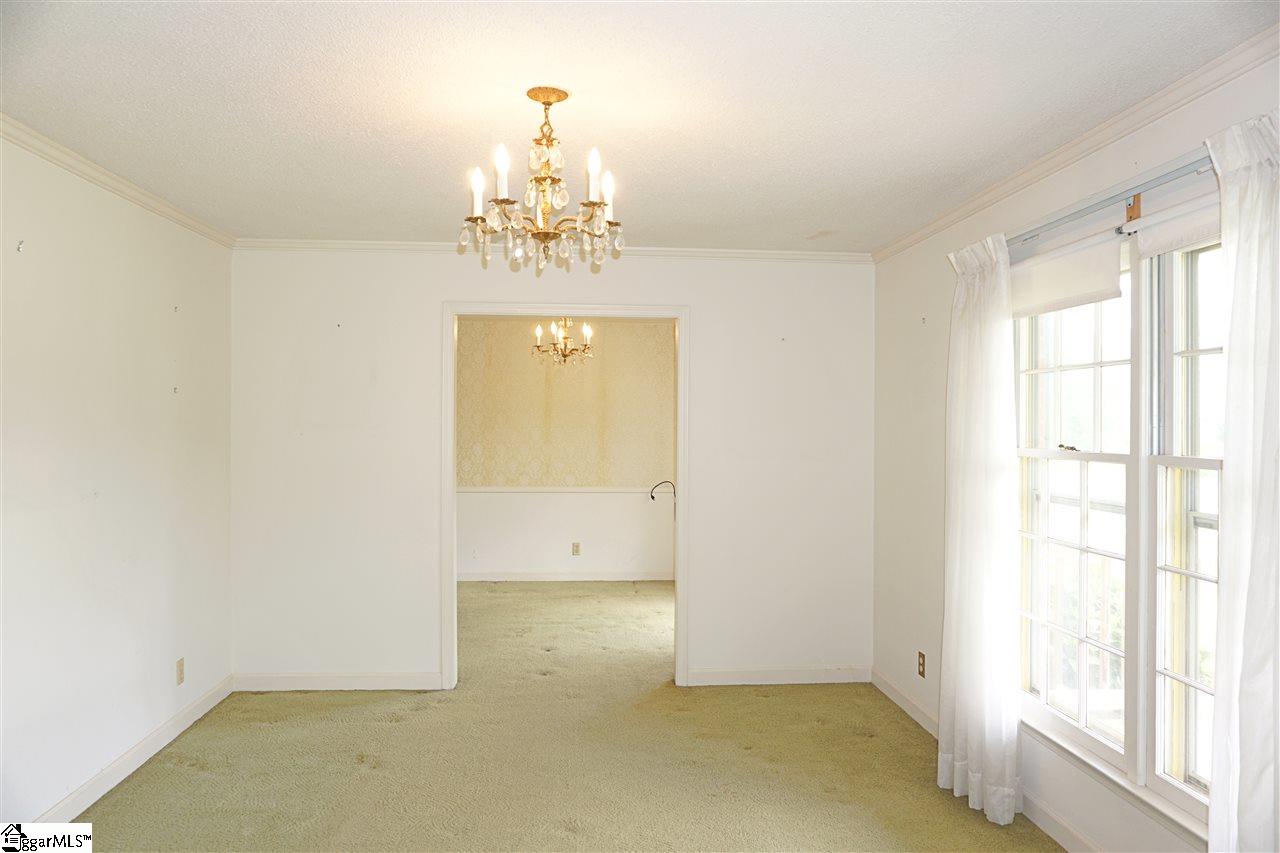 46 Bell Road Greenville, SC 29607 - Photo 4 of 29 Gallery Image 4