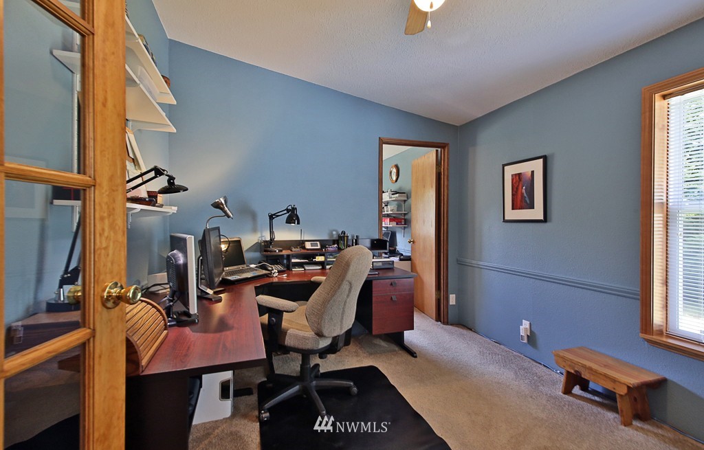 4954 Bounty Loop Freeland, WA 98249 - Photo 7 of 24 Gallery Image 7