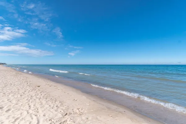 $314,900 | 7374 North Shore Drive, Unit 16, South Haven, MI 49090