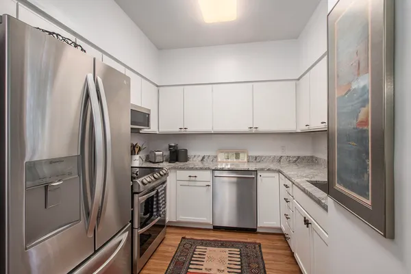 $314,900 | 7374 North Shore Drive, Unit 16, South Haven, MI 49090