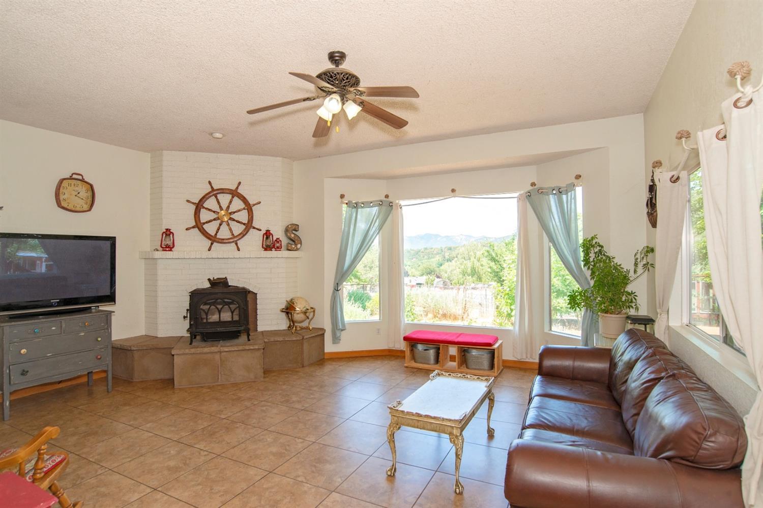 5595 Kane Creek Road Central Point, OR 97502 - Photo 18 of 30 Additional Photo