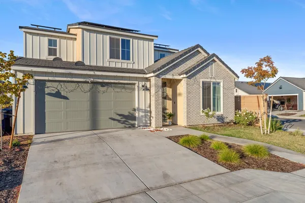 $549,000 | 7020 West Holland Avenue, Fresno, CA 93723