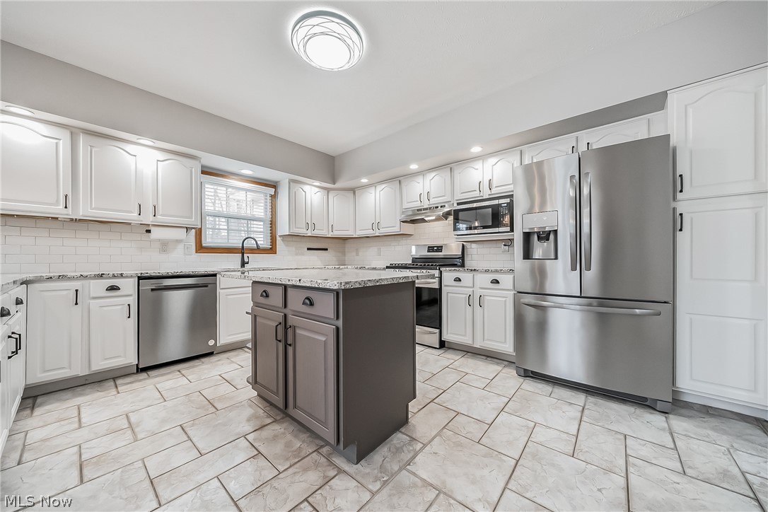 35912 Solon Road Solon, OH 44139 - Photo 11 of 49
