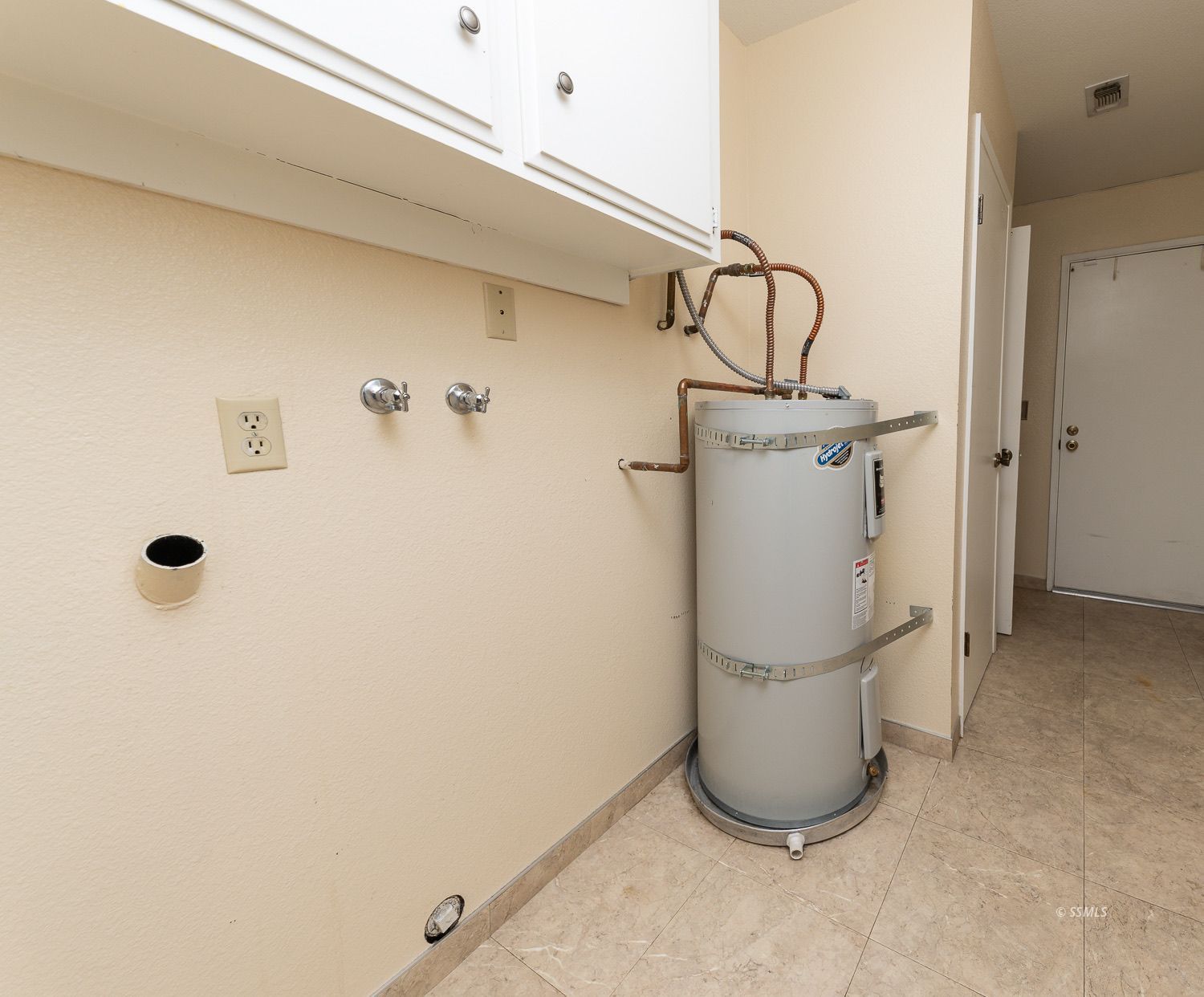 539 West Wasp Avenue Ridgecrest, CA 93555 - Photo 32 of 47