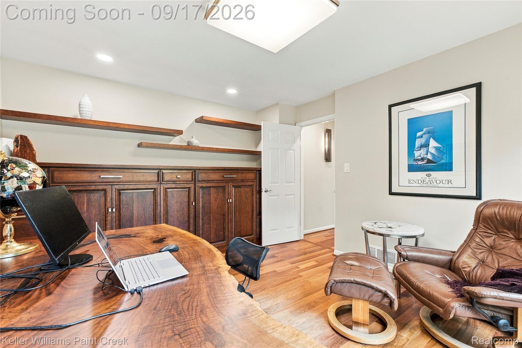 4535 Orion Road Rochester, MI 48306 - Photo 40 of 67 Wood-finish flooring with recessed lighting