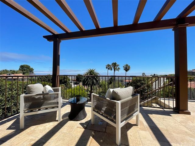 $7,200,000 | 916 Vía Del Monte, Palos Verdes Estates, CA 90274