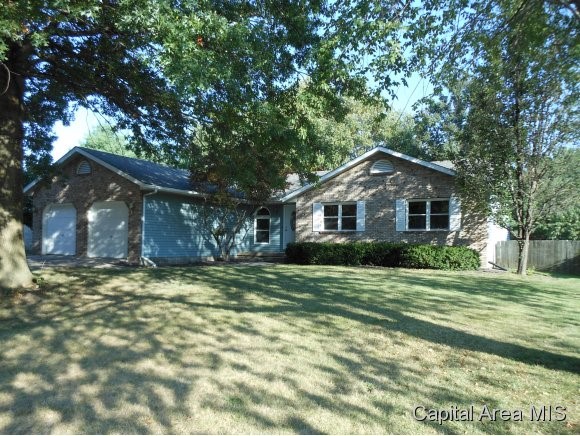 1113 Bugle Court Springfield, IL 62712 - Photo 1 of 24