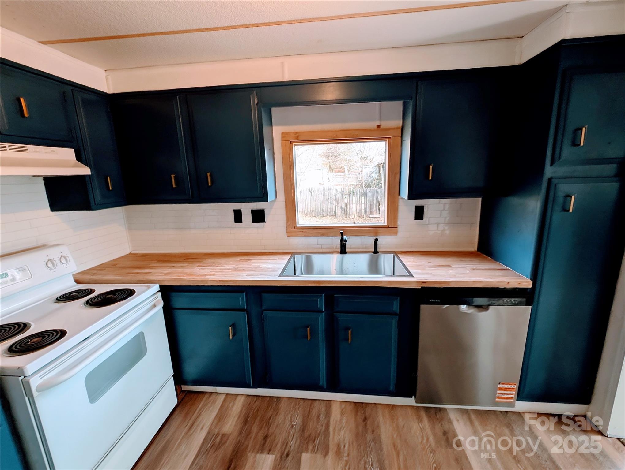 206 Bennett Road Stony Point, NC 28678 - Photo 12 of 26 Gallery Image 12