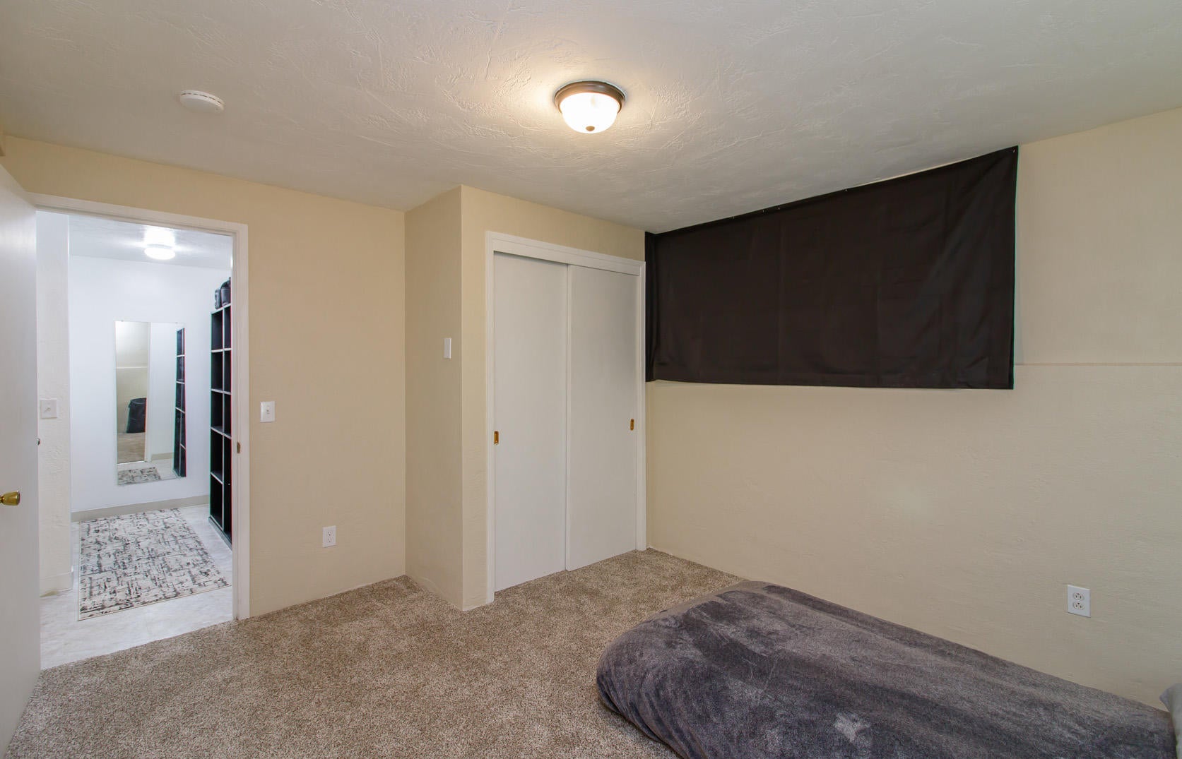 1913 Crestbrook Road Medford, OR 97504 - Photo 27 of 36 27