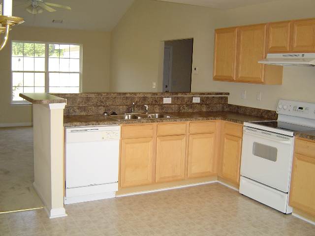 1620 Martin Road Spartanburg, SC 29301 - Photo 3 of 5