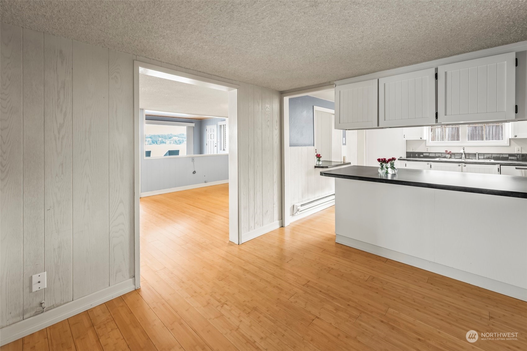 1528 South Wilton Road Tacoma, WA 98466 - Photo 10 of 32