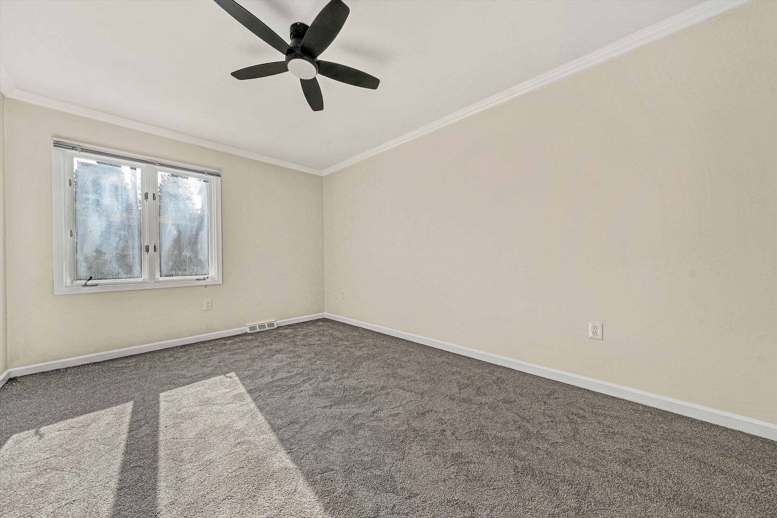 523 Dillon Drive Vinton, VA 24179 - Photo 16 of 29 IMG_9431