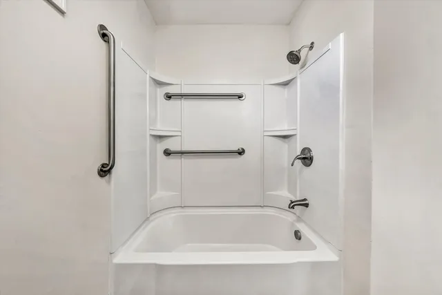 $229,950 | 523 Dillon Drive, Vinton, VA 24179