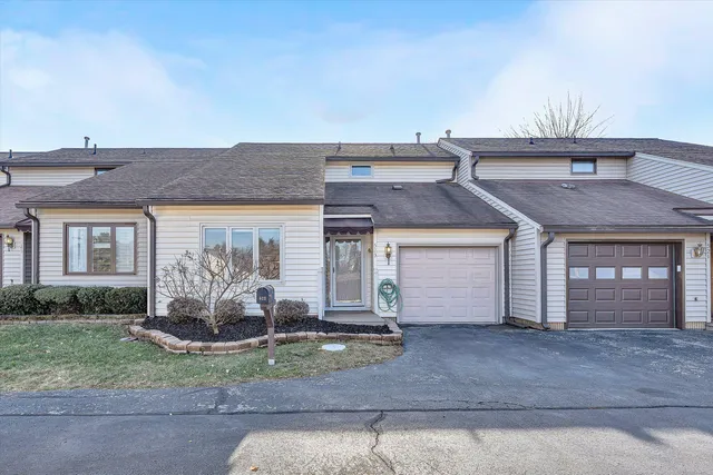 $229,950 | 523 Dillon Drive, Vinton, VA 24179