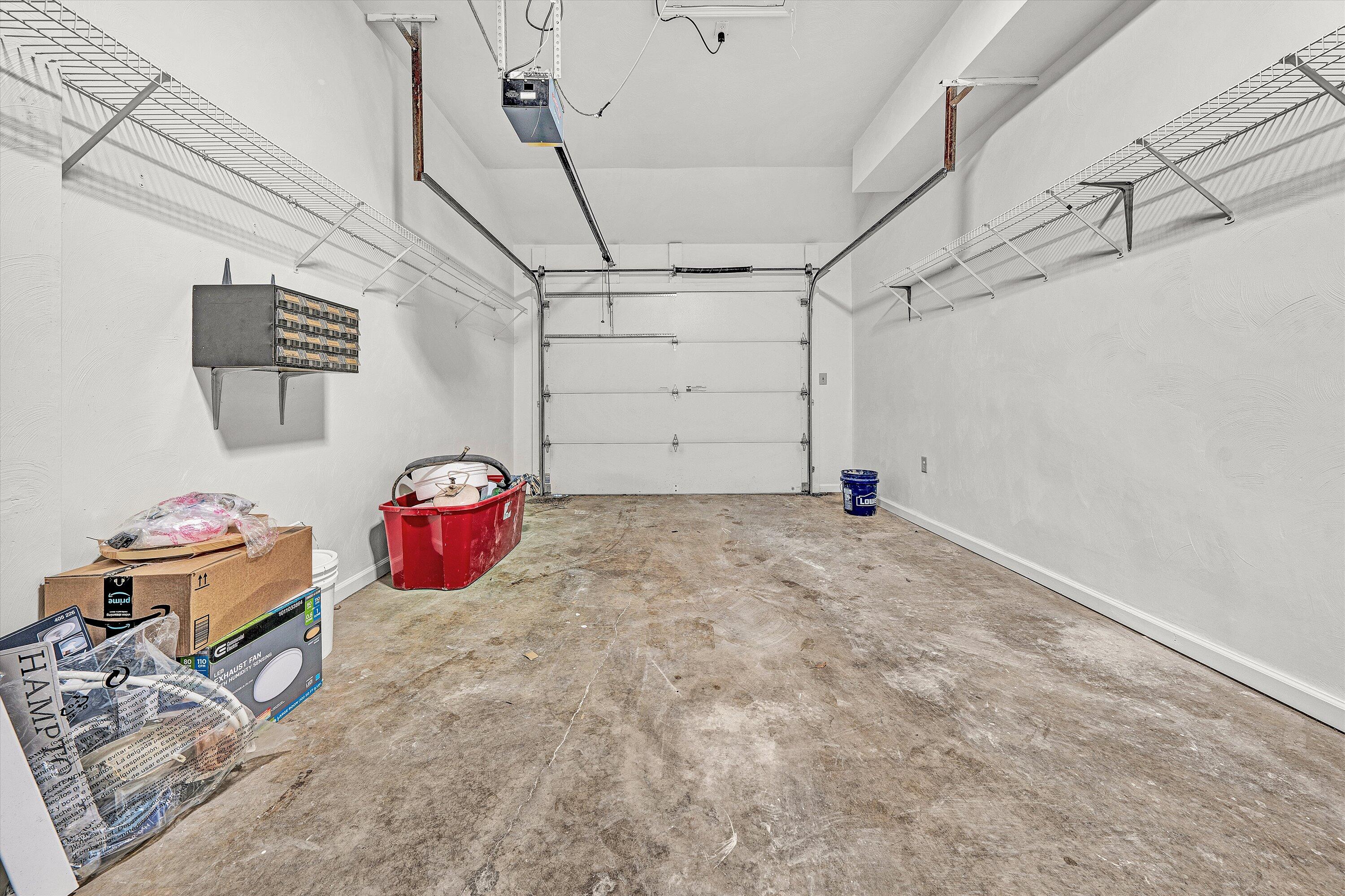 523 Dillon Drive Vinton, VA 24179 - Photo 25 of 29 IMG_9429