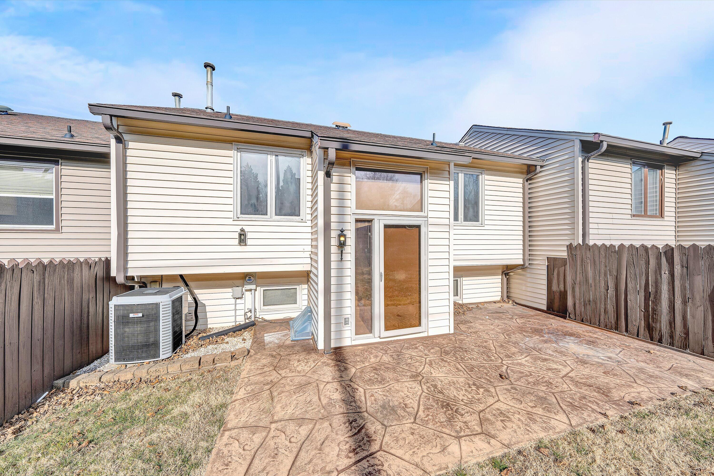 523 Dillon Drive Vinton, VA 24179 - Photo 26 of 29 IMG_9437