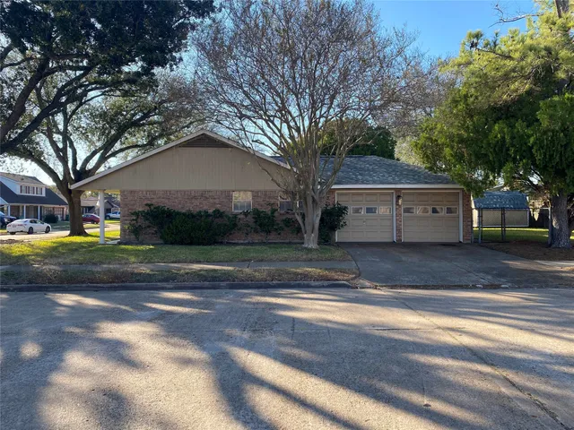 $220,000 | 4127 Gallant Fox Drive, Pasadena, TX 77503