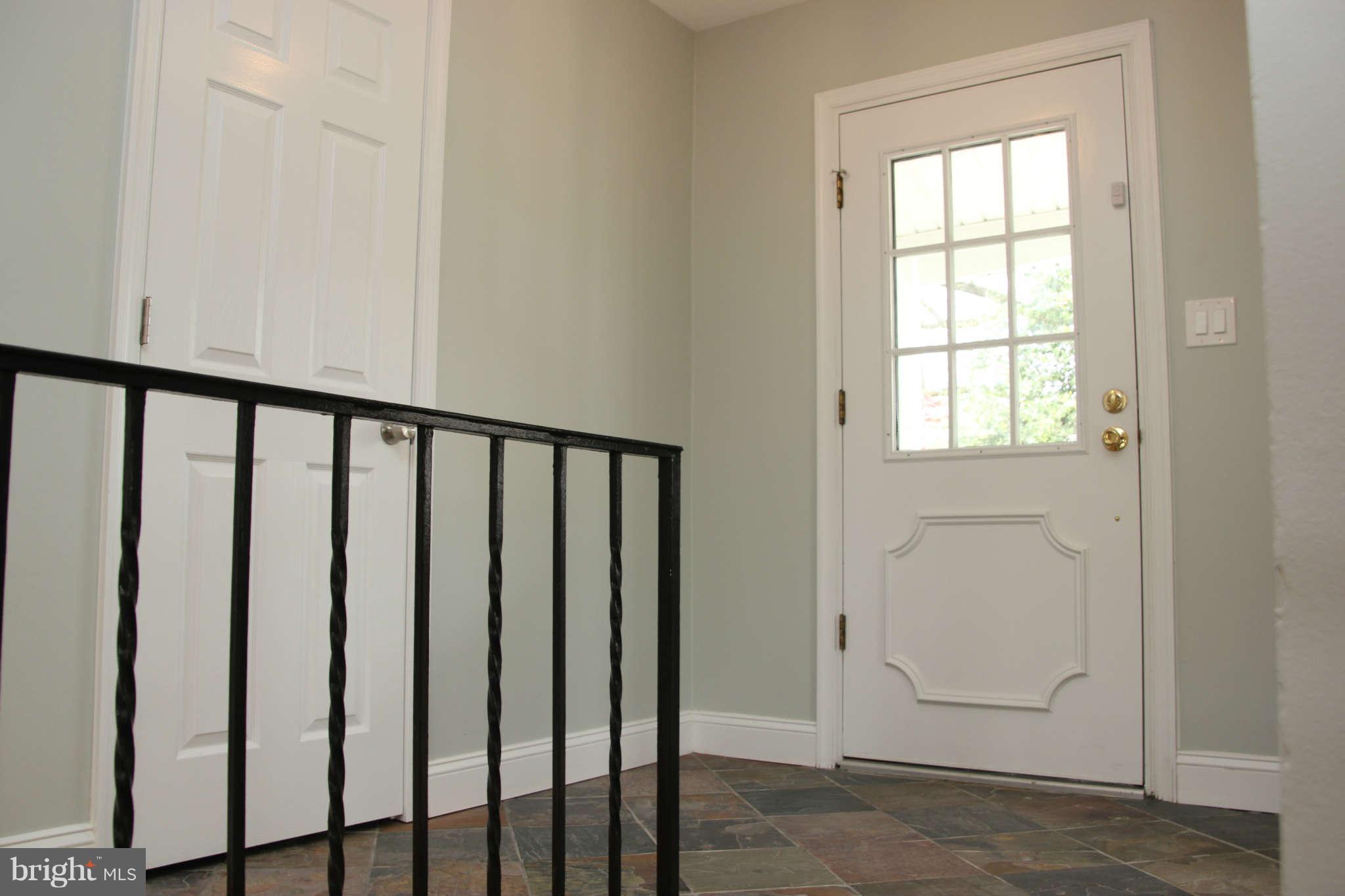 10822 Horde Street Silver Spring, MD 20902 - Photo 20 of 28 Interior (General)