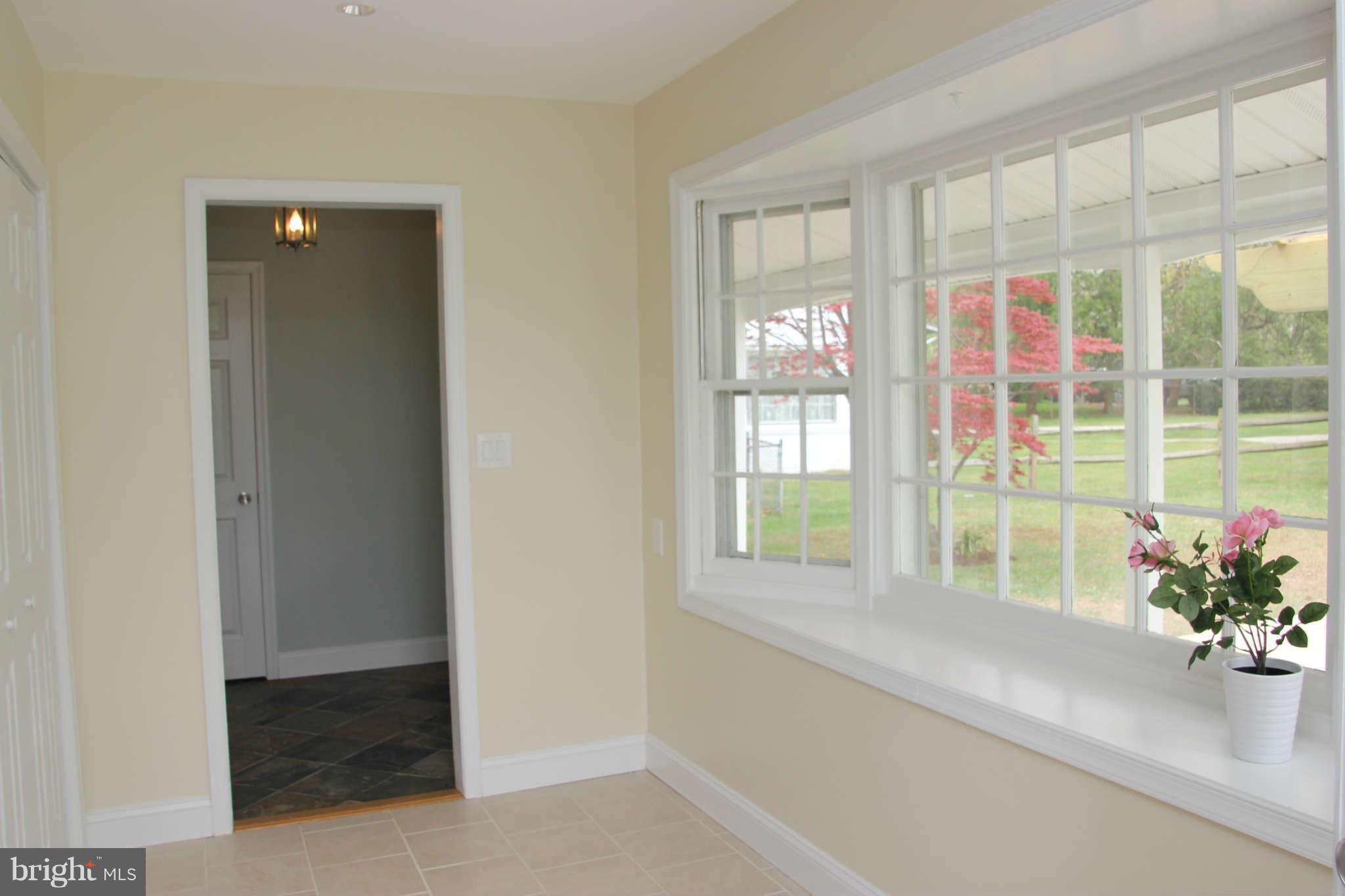 10822 Horde Street Silver Spring, MD 20902 - Photo 21 of 28 Interior (General)