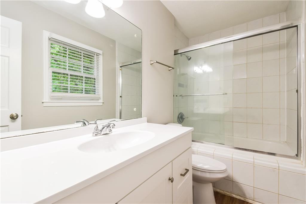 4533 Holliston Road Atlanta, GA 30360 - Photo 10 of 14 Gallery Image 10