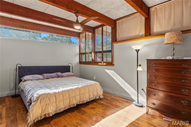 $425,000 | 25 Logan Road, Alton, IL 62002