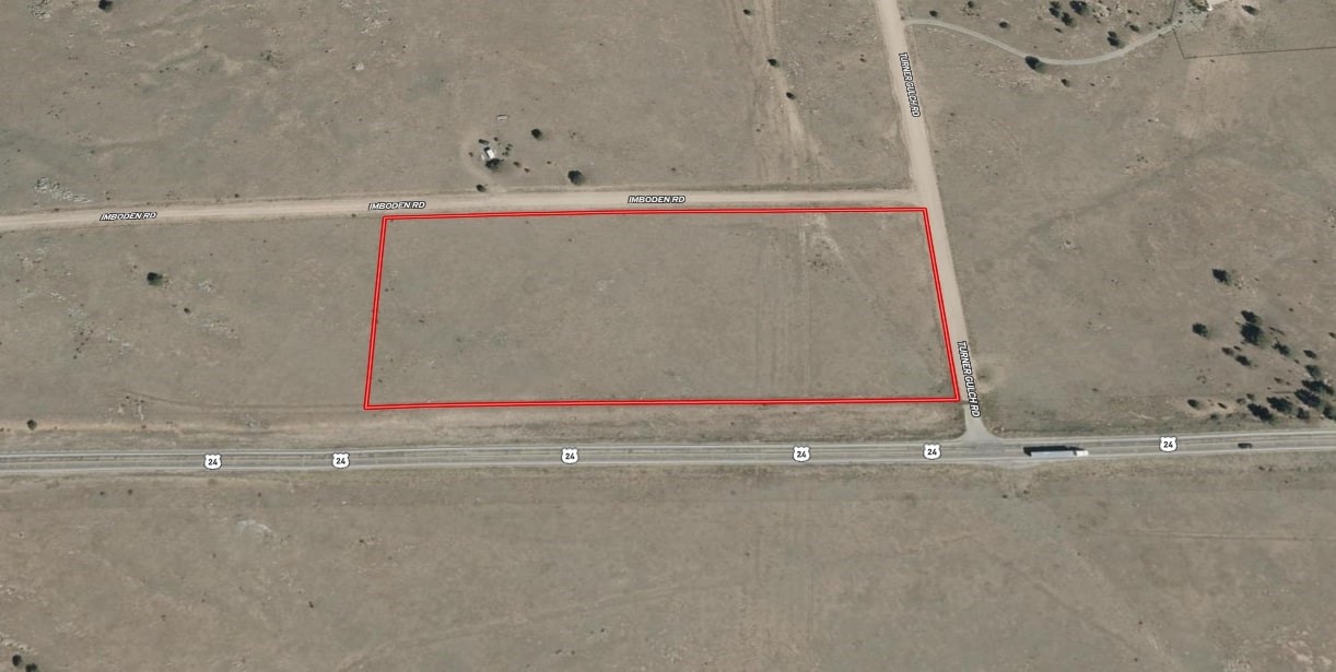 2284 Imboden Road Lake George, CO 80827 - Photo 3 of 16 a bathroom with a shower