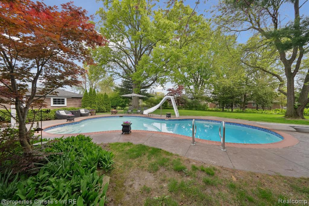 511 South Gulley Road Dearborn, MI 48124 - Photo 39 of 41