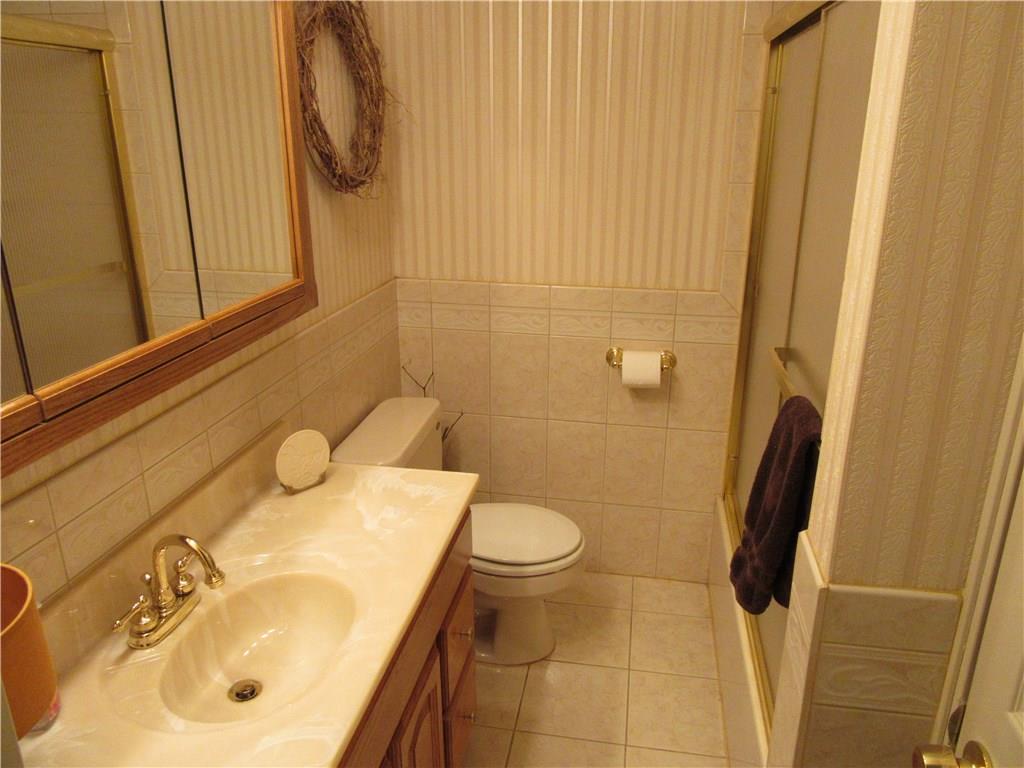 1446 Prospect Road Pittsburgh, PA 15227 - Photo 13 of 25 Gallery Image 13