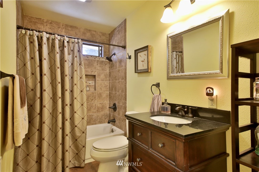 4075 Junco Road Greenbank, WA 98253 - Photo 13 of 40 Gallery Image 13