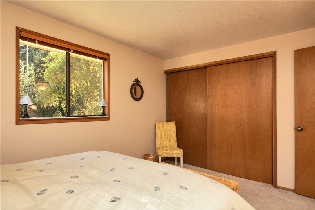 4075 Junco Road Greenbank, WA 98253 - Photo 14 of 40 Gallery Image 14