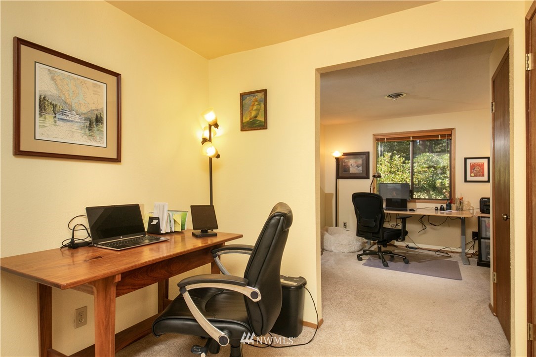 4075 Junco Road Greenbank, WA 98253 - Photo 16 of 40 Gallery Image 16