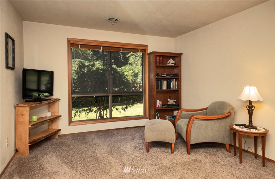 4075 Junco Road Greenbank, WA 98253 - Photo 19 of 40 Gallery Image 19