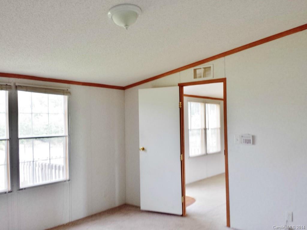 2455 Rhyne Road Dallas, NC 28034 - Photo 10 of 20