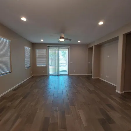 $2,200 | 1025 South 200th Lane, Buckeye, AZ 85326